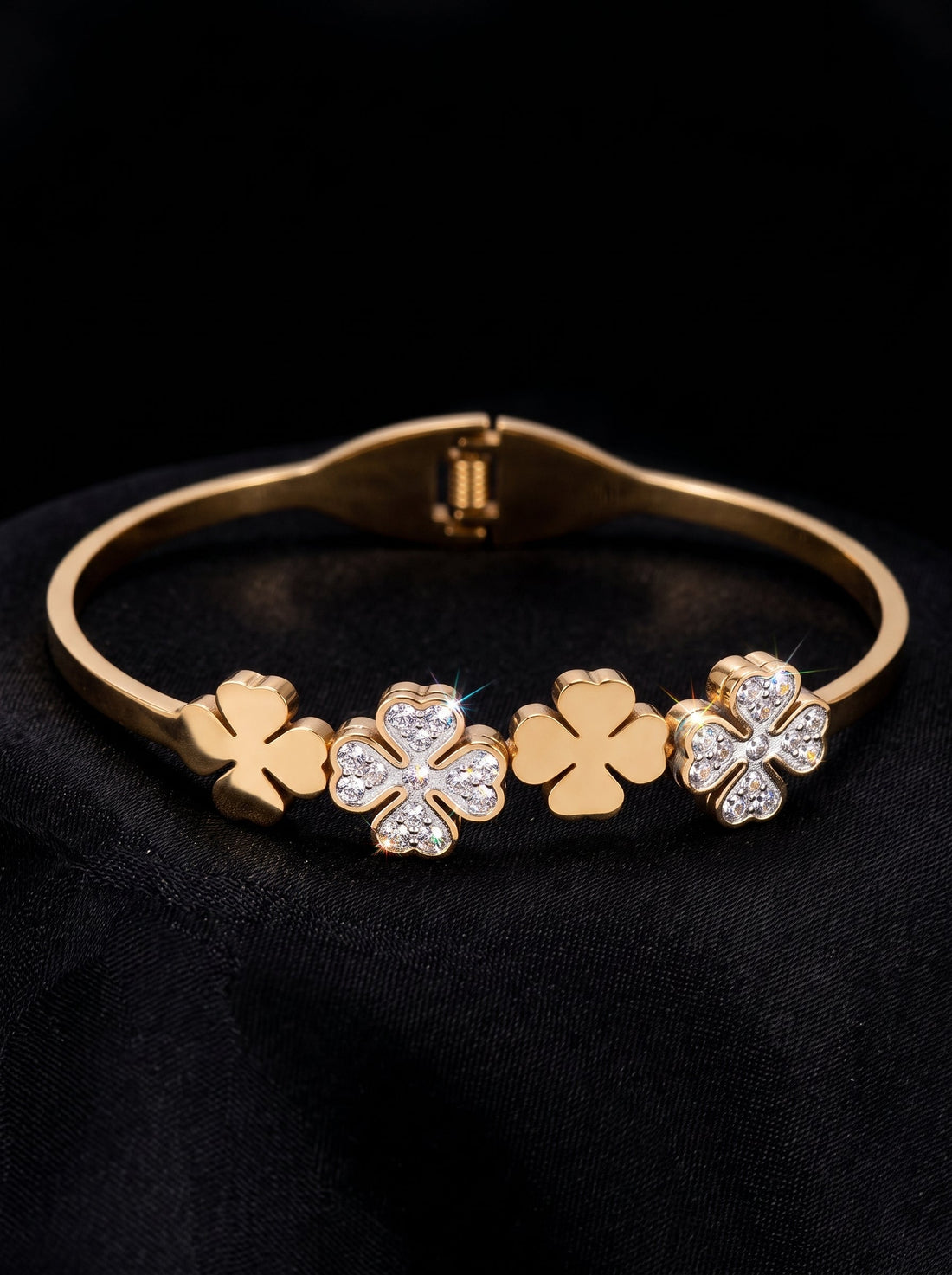 Ladies Bracelet - Zircon Stone Gold Bangle